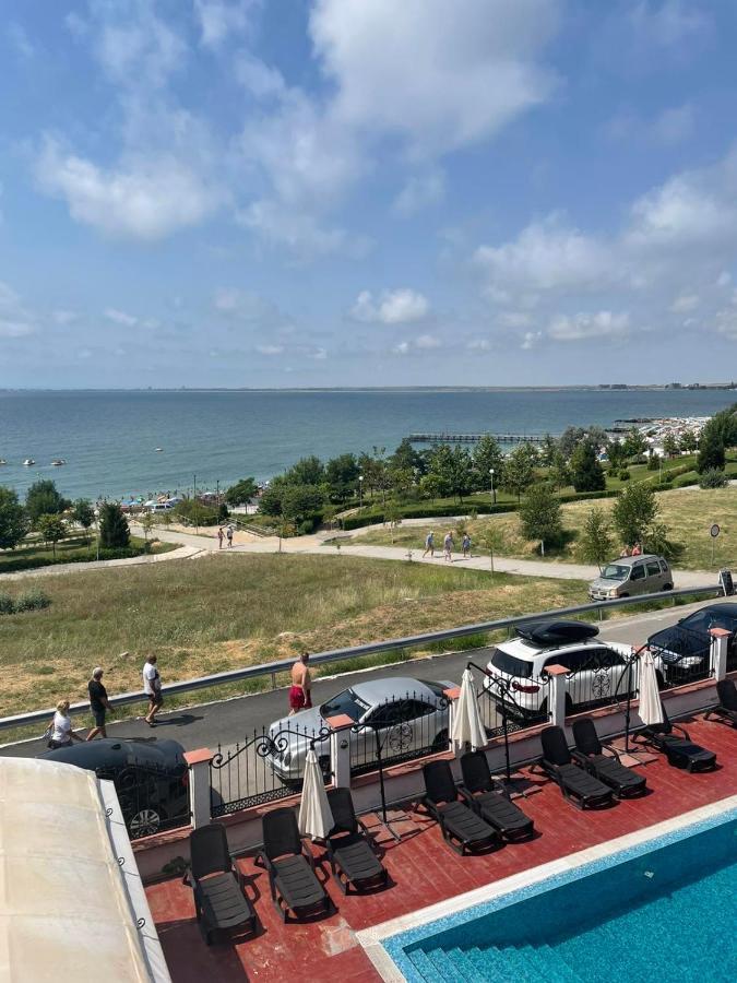 Rich-3 Sp Apartments Равда Екстер'єр фото
