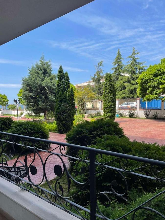 Rich-3 Sp Apartments Равда Екстер'єр фото
