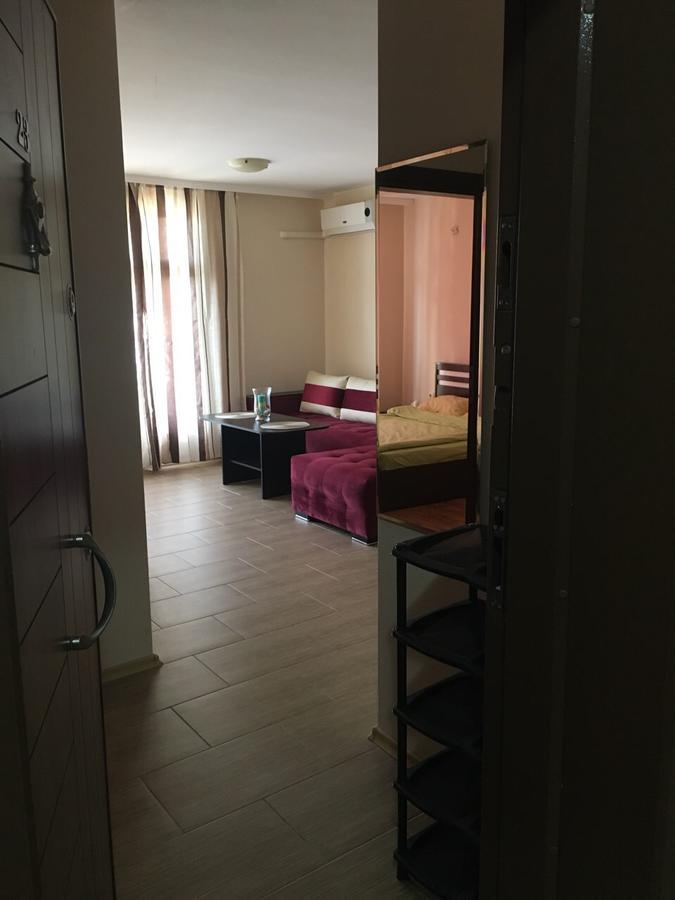 Rich-3 Sp Apartments Равда Екстер'єр фото